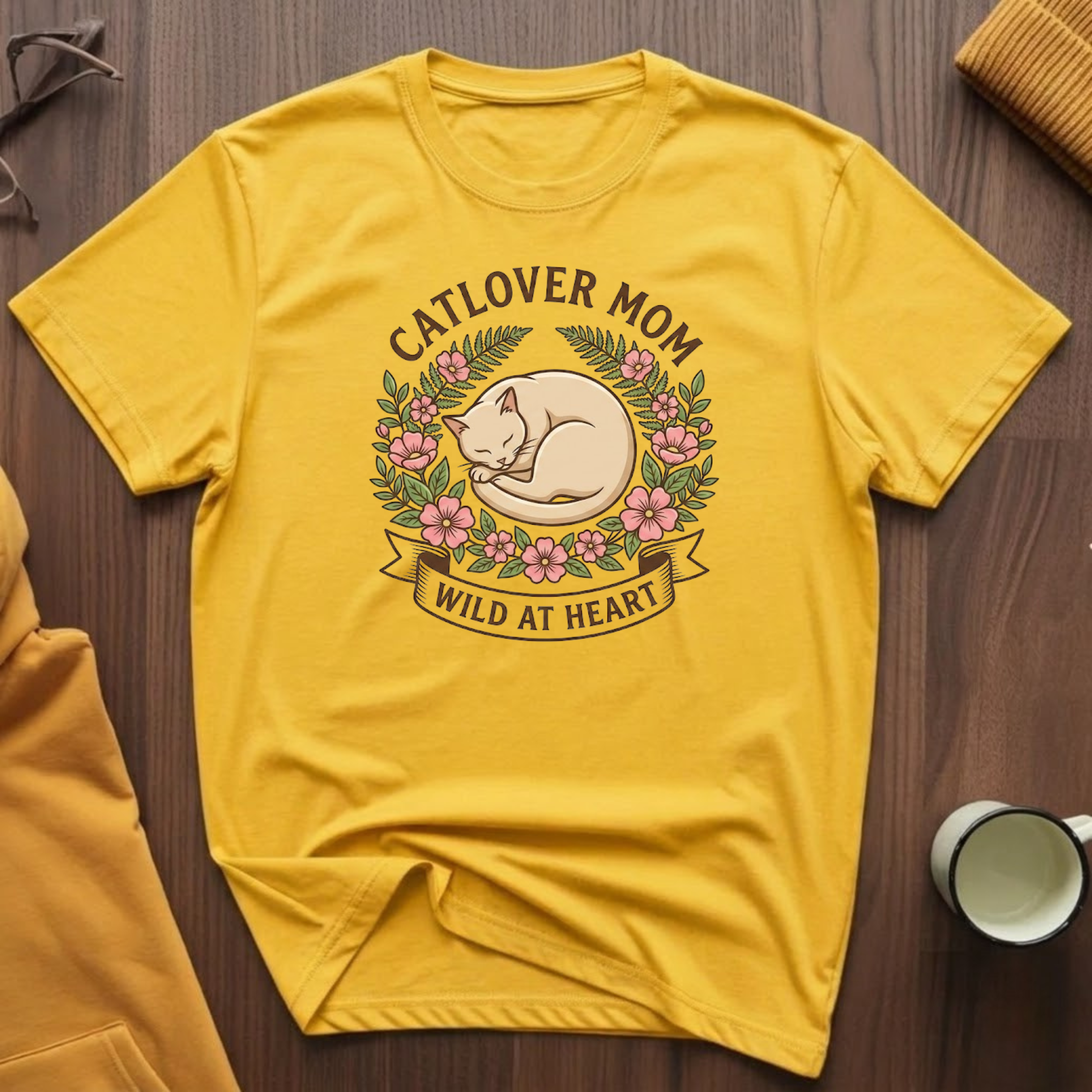 Catlover Mom T-Shirt
